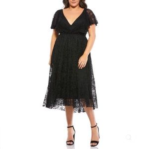 NWT MAC DUGGAL Black Lace Overlay Short Sleeve Empire Waist V Neck Midi Dress 16